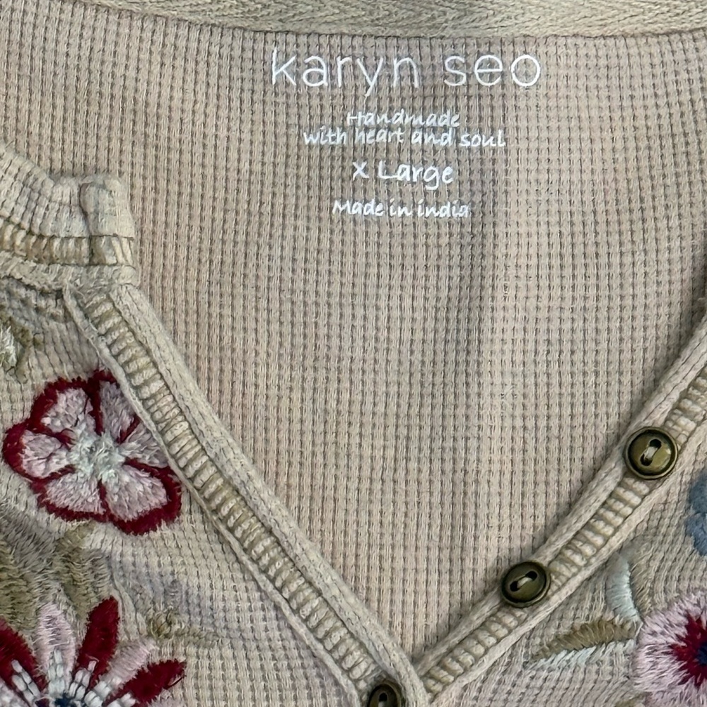 Karyn Seo Floral Embroidered Long Sleeve Top - Cream - Picture 3 of 6